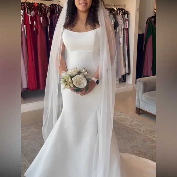 Wedding Gown: Maggie Sottero, Annika, Hollywood Glam - Picture 7 of 7